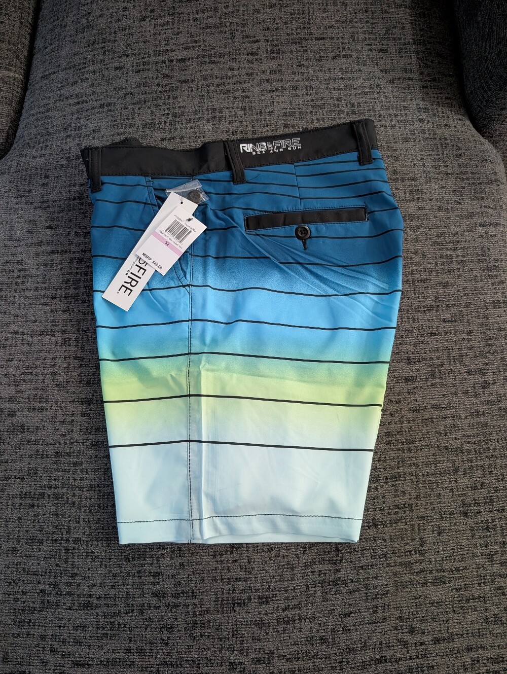 Ring Of Fire Hybrid Short 32